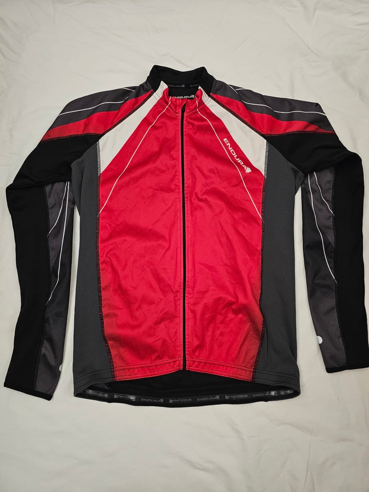 Endura Яке - Велоекипировка Velokit.bg — 1