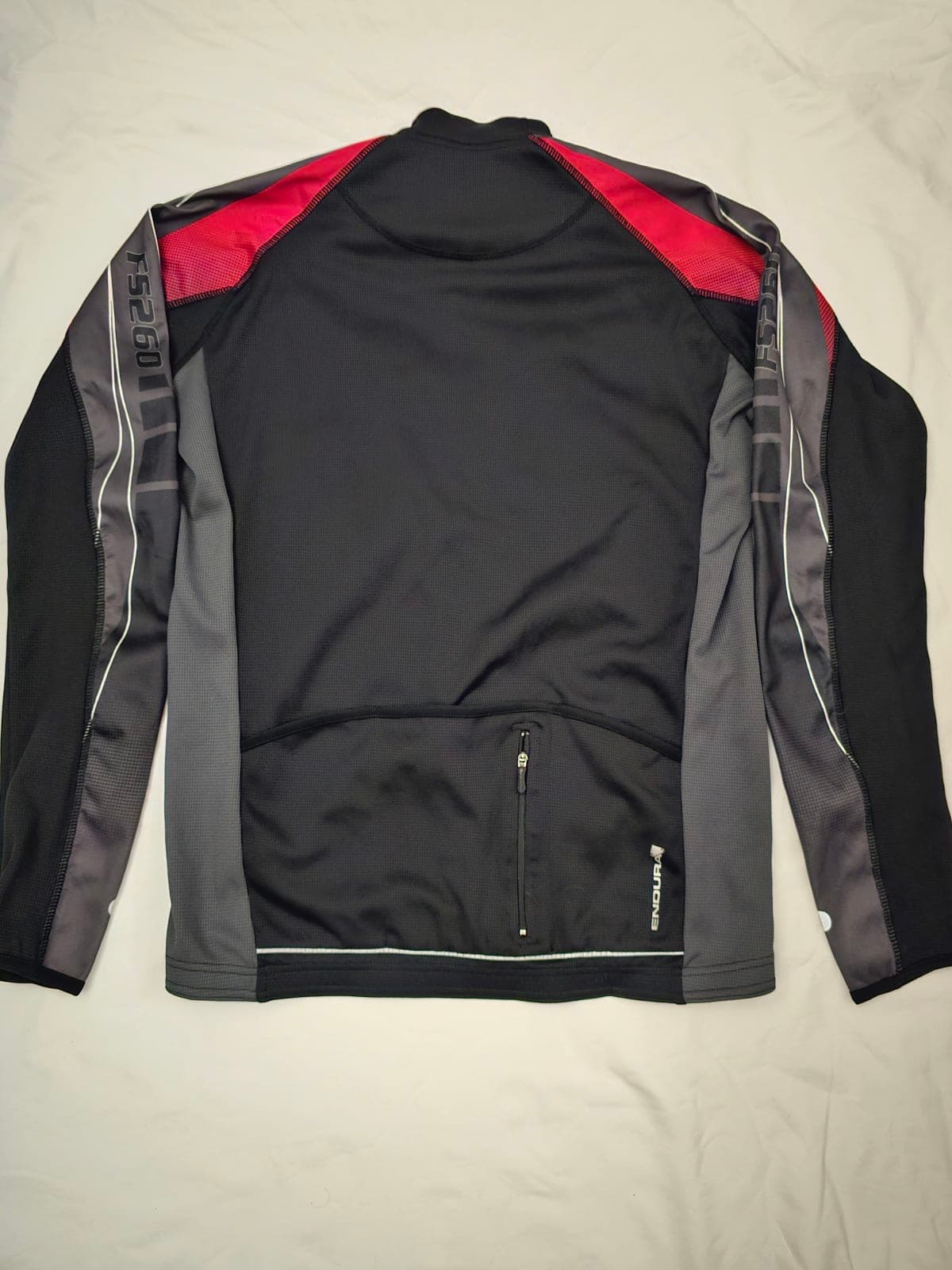Endura Яке - Велоекипировка Velokit.bg — 2